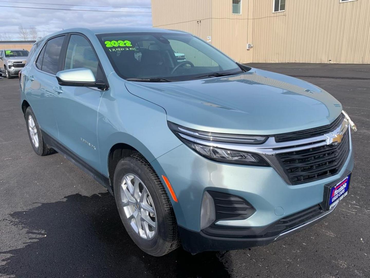 2022 BLUE CHEVROLET EQUINOX LT (2GNAXUEV4N6) with an 1.5L engine, Automatic transmission, located at 2525 S. Cushman, Fairbanks, AK, 99701, (907) 452-5707, 64.824036, -147.712311 - Photo#0