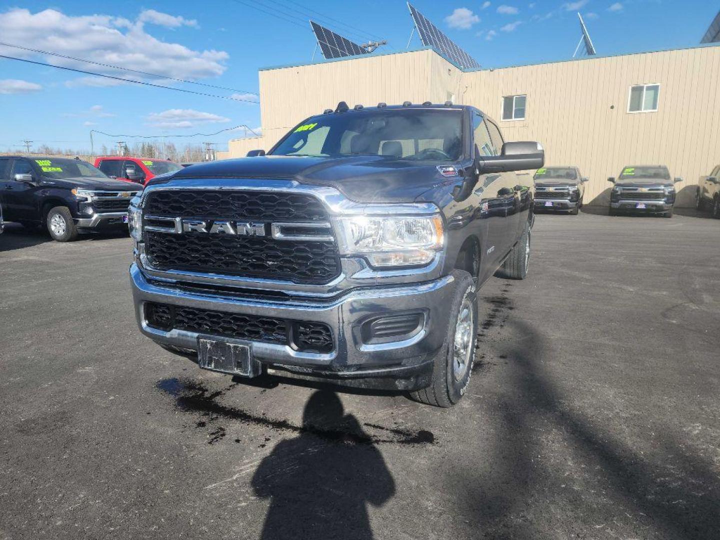 2021 GRAY RAM 2500 TRADESMAN (3C6UR5HJ3MG) with an 6.4L engine, Automatic transmission, located at 2525 S. Cushman, Fairbanks, AK, 99701, (907) 452-5707, 64.824036, -147.712311 - Photo#1