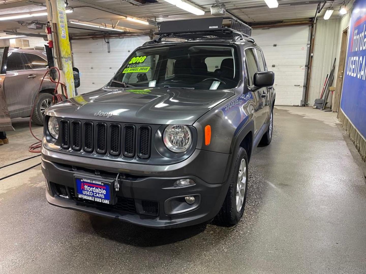 2018 GRAY JEEP RENEGADE LATITUDE (ZACCJBBB4JP) with an 2.4L engine, Automatic transmission, located at 2525 S. Cushman, Fairbanks, AK, 99701, (907) 452-5707, 64.824036, -147.712311 - Photo#1