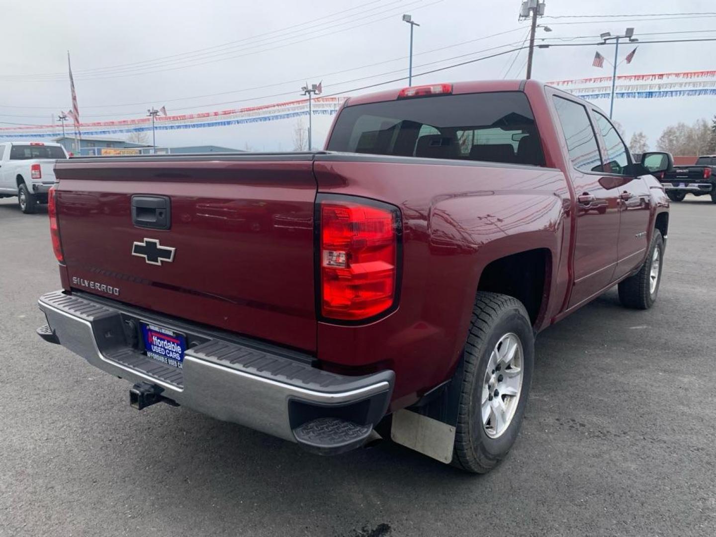 2015 MAROON CHEVROLET SILVERADO 1500 LT (3GCUKREC0FG) with an 5.3L engine, Automatic transmission, located at 2525 S. Cushman, Fairbanks, AK, 99701, (907) 452-5707, 64.824036, -147.712311 - Photo#3