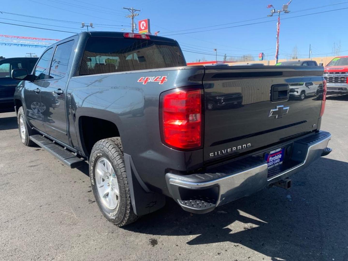 2017 GRAY CHEVROLET SILVERADO 1500 LT (3GCUKREC9HG) with an 5.3L engine, Automatic transmission, located at 2525 S. Cushman, Fairbanks, AK, 99701, (907) 452-5707, 64.824036, -147.712311 - Photo#2