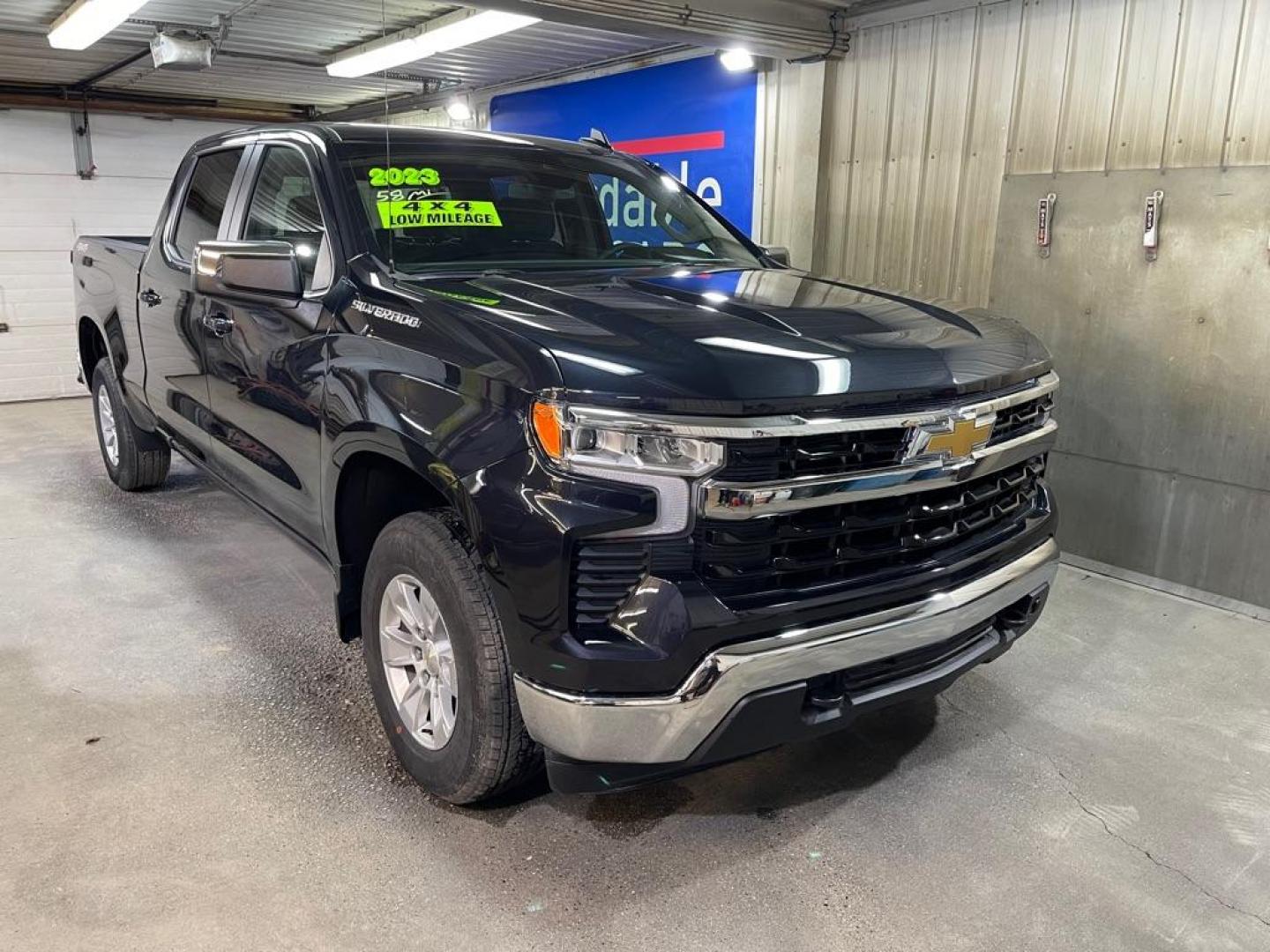 2023 BLACK CHEVROLET SILVERADO 1500 LT (1GCUDDED9PZ) with an 5.3L engine, Automatic transmission, located at 2525 S. Cushman, Fairbanks, AK, 99701, (907) 452-5707, 64.824036, -147.712311 - Photo#0