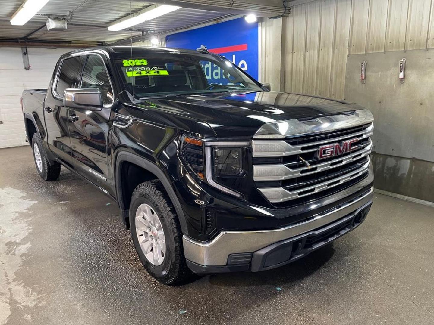 2023 BLACK GMC SIERRA 1500 SLE (3GTPUBEK8PG) with an 2.7L engine, Automatic transmission, located at 2525 S. Cushman, Fairbanks, AK, 99701, (907) 452-5707, 64.824036, -147.712311 - Photo#0