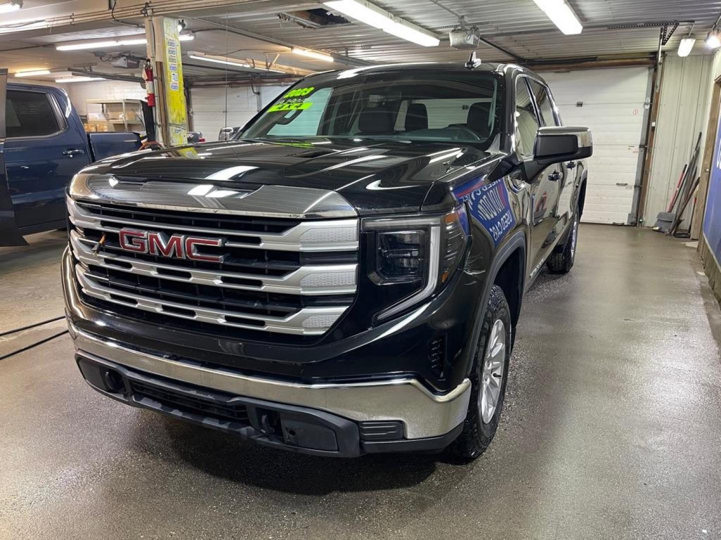 2023 BLACK GMC SIERRA 1500 SLE (3GTPUBEK8PG) with an 2.7L engine, Automatic transmission, located at 2525 S. Cushman, Fairbanks, AK, 99701, (907) 452-5707, 64.824036, -147.712311 - Photo#1