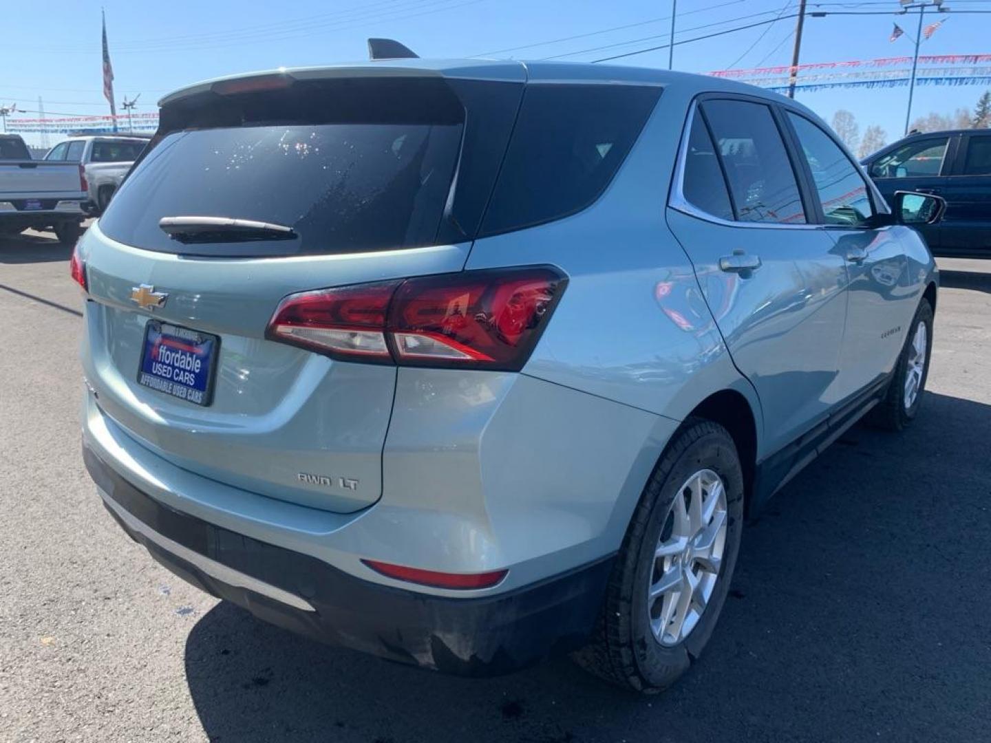 2022 BLUE CHEVROLET EQUINOX LT (2GNAXUEV9N6) with an 1.5L engine, Automatic transmission, located at 2525 S. Cushman, Fairbanks, AK, 99701, (907) 452-5707, 64.824036, -147.712311 - Photo#3