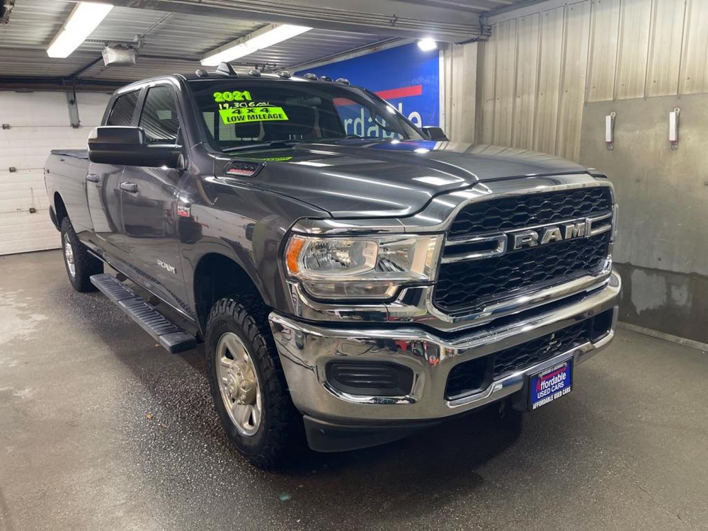 2021 GRAY RAM 2500 TRADESMAN (3C6UR5HJ7MG) with an 6.4L engine, Automatic transmission, located at 2525 S. Cushman, Fairbanks, AK, 99701, (907) 452-5707, 64.824036, -147.712311 - Photo#0