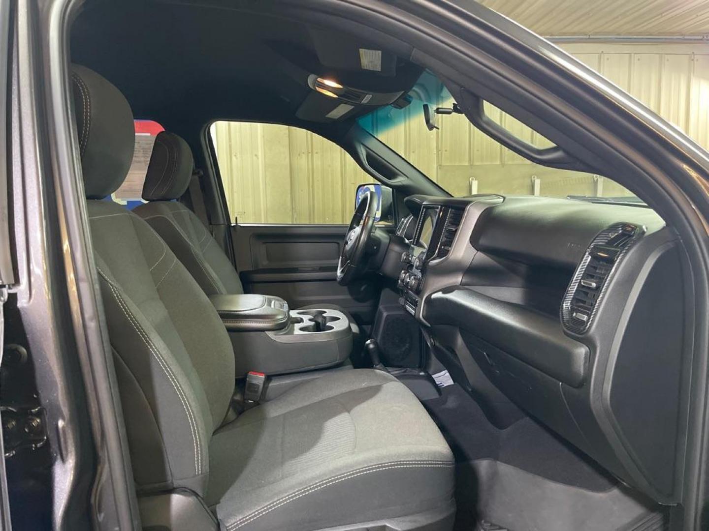 2021 GRAY RAM 2500 TRADESMAN (3C6UR5HJ7MG) with an 6.4L engine, Automatic transmission, located at 2525 S. Cushman, Fairbanks, AK, 99701, (907) 452-5707, 64.824036, -147.712311 - Photo#3