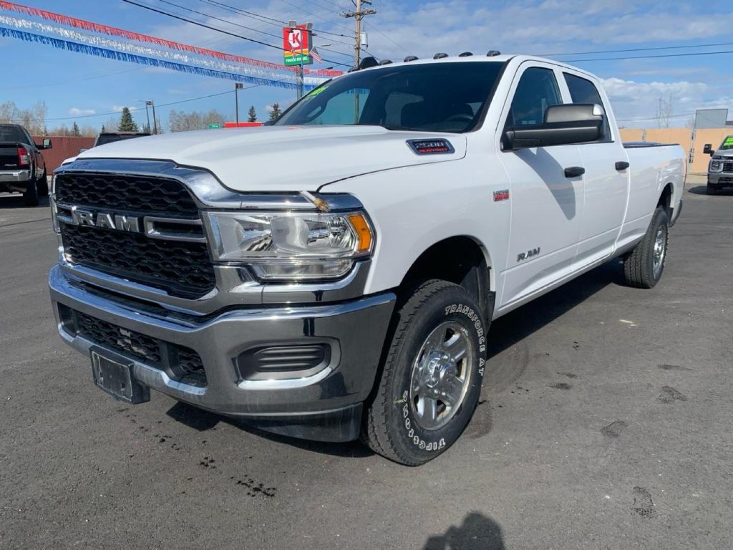 2021 WHITE RAM 2500 TRADESMAN (3C6UR5HJ4MG) with an 6.4L engine, Automatic transmission, located at 2525 S. Cushman, Fairbanks, AK, 99701, (907) 452-5707, 64.824036, -147.712311 - Photo#1