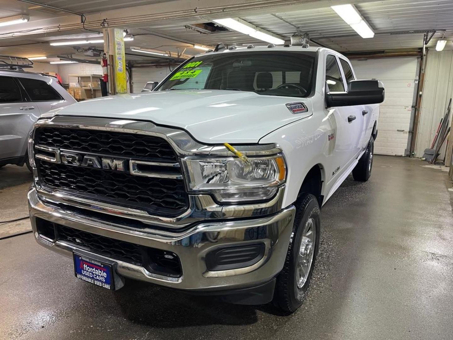 2021 WHITE RAM 2500 TRADESMAN (3C6UR5HJ1MG) with an 6.4L engine, Automatic transmission, located at 2525 S. Cushman, Fairbanks, AK, 99701, (907) 452-5707, 64.824036, -147.712311 - Photo#1