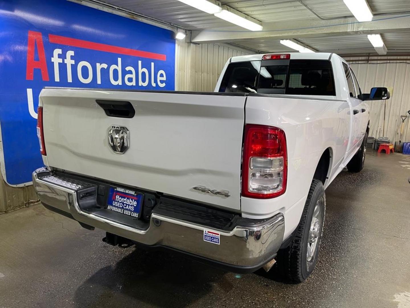 2021 WHITE RAM 2500 TRADESMAN (3C6UR5HJ1MG) with an 6.4L engine, Automatic transmission, located at 2525 S. Cushman, Fairbanks, AK, 99701, (907) 452-5707, 64.824036, -147.712311 - Photo#2