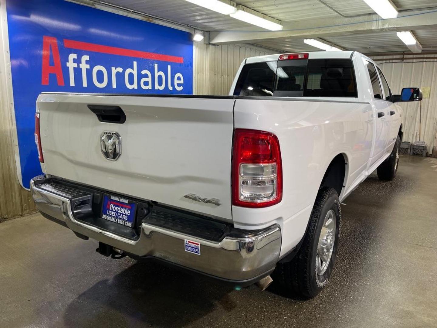 2021 WHITE RAM 2500 TRADESMAN (3C6UR5HJ6MG) with an 6.4L engine, Automatic transmission, located at 2525 S. Cushman, Fairbanks, AK, 99701, (907) 452-5707, 64.824036, -147.712311 - Photo#2