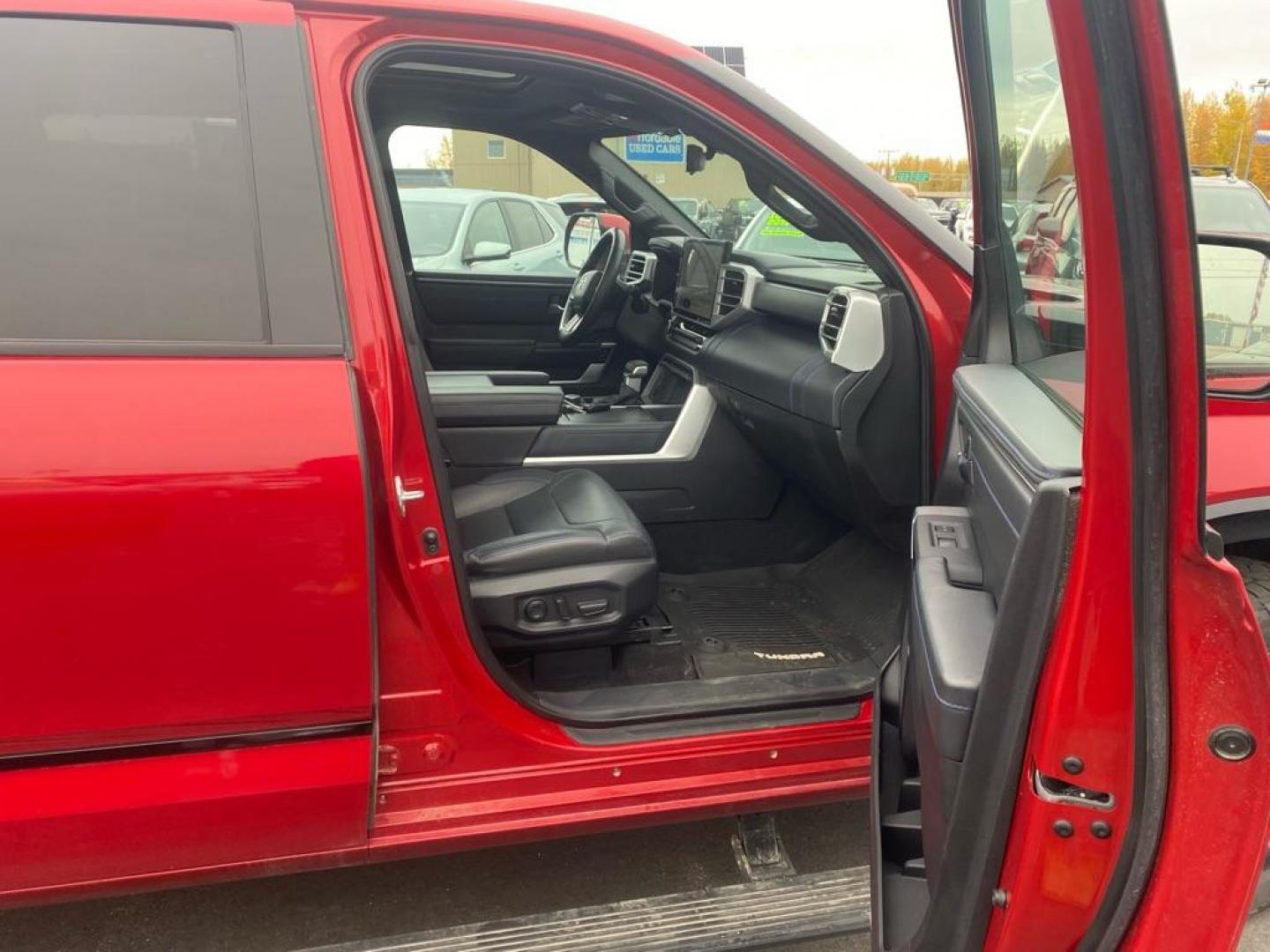 2022 RED TOYOTA TUNDRA PLATINUM CREWMAX PLATINUM (5TFNA5EC3NX) with an 3.5L engine, Automatic transmission, located at 2525 S. Cushman, Fairbanks, AK, 99701, (907) 452-5707, 64.824036, -147.712311 - Photo#4