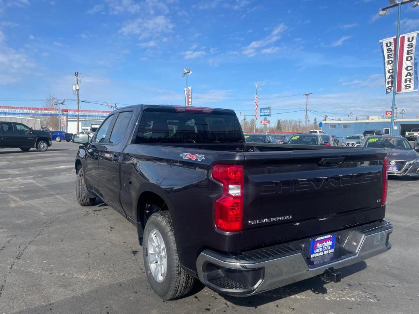 2023 BLACK CHEVROLET SILVERADO 1500 LT (3GCUDDED0PG) with an 5.3L engine, Automatic transmission, located at 2525 S. Cushman, Fairbanks, AK, 99701, (907) 452-5707, 64.824036, -147.712311 - Photo#2