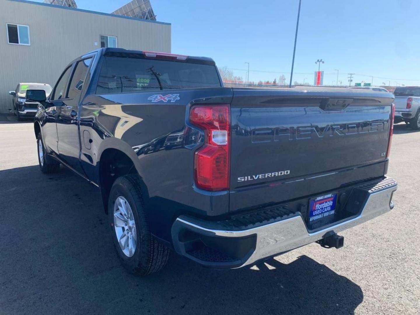 2023 BLUE CHEVROLET SILVERADO 1500 LT (3GCUDDED7PG) with an 5.3L engine, Automatic transmission, located at 2525 S. Cushman, Fairbanks, AK, 99701, (907) 452-5707, 64.824036, -147.712311 - Photo#2