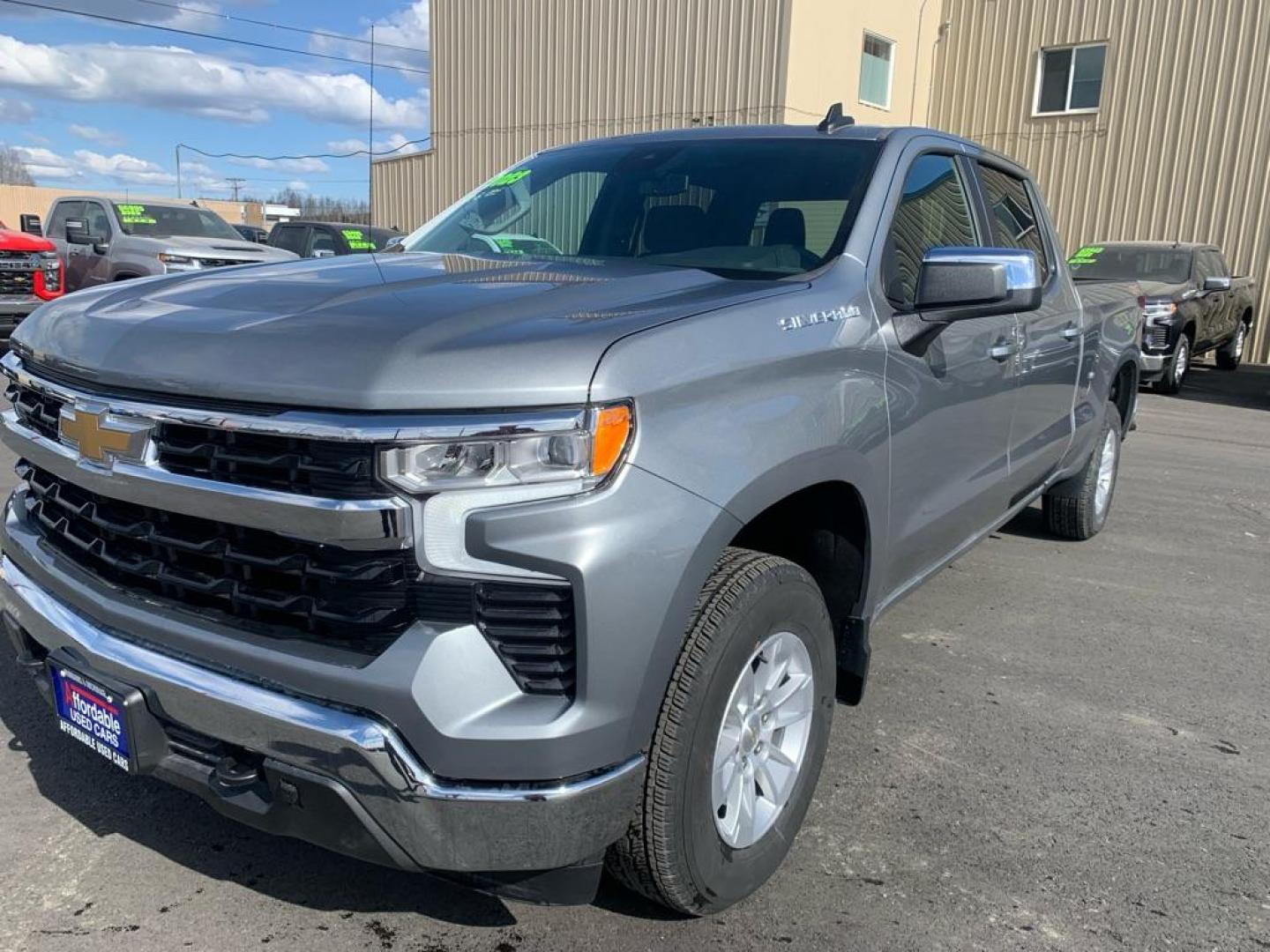 2023 GRAY CHEVROLET SILVERADO 1500 LT (3GCUDDED1PG) with an 5.3L engine, Automatic transmission, located at 2525 S. Cushman, Fairbanks, AK, 99701, (907) 452-5707, 64.824036, -147.712311 - Photo#1