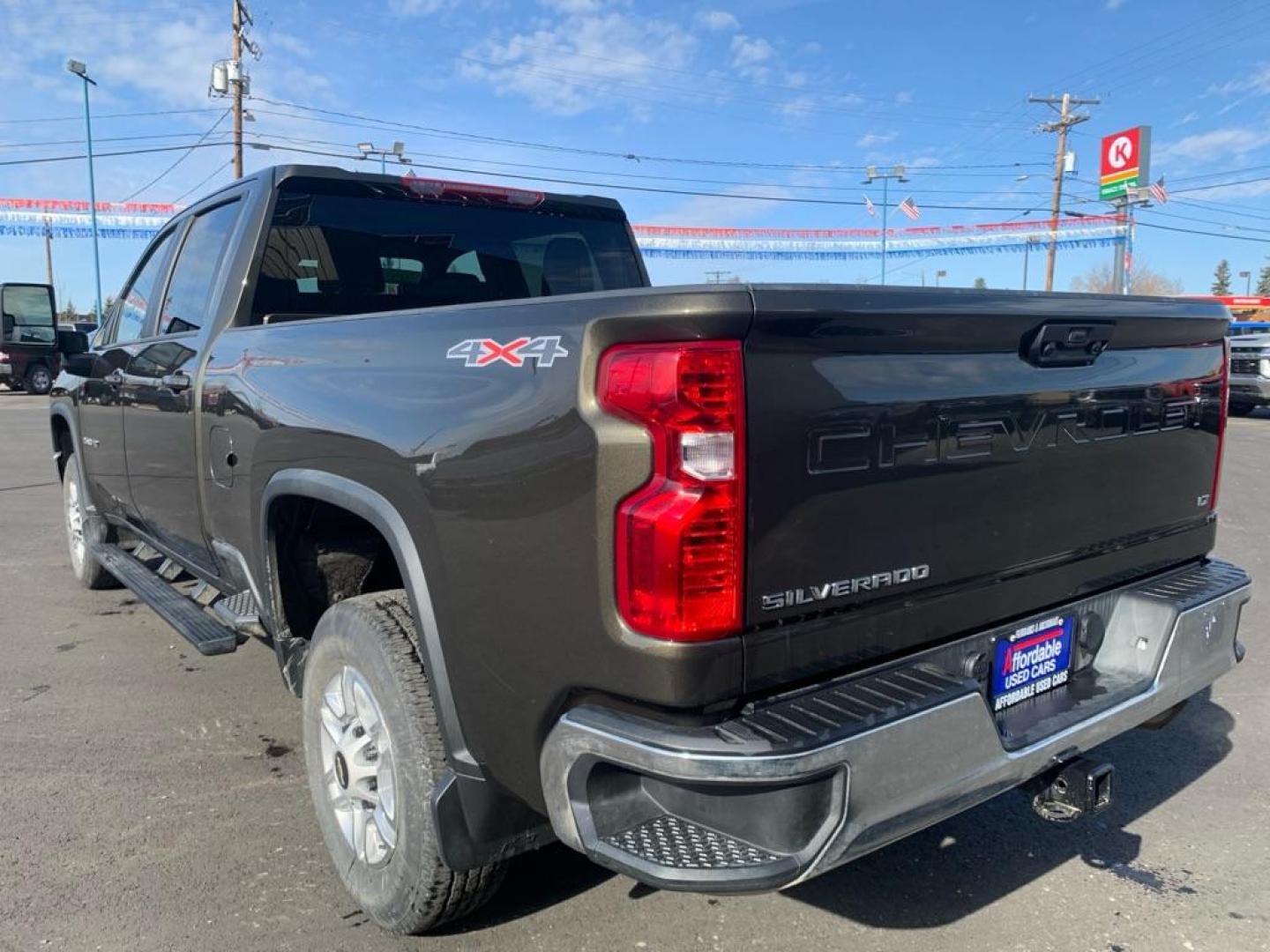 2023 BRONZE CHEVROLET SILVERADO 2500 HEAVY DUTY LT (2GC4YNE75P1) with an 6.6L engine, Automatic transmission, located at 2525 S. Cushman, Fairbanks, AK, 99701, (907) 452-5707, 64.824036, -147.712311 - Photo#2