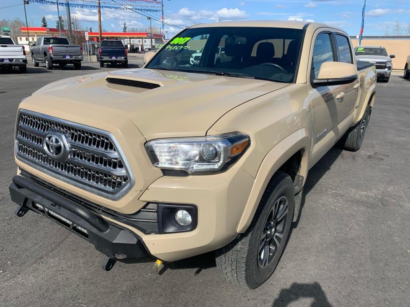 2017 TAN TOYOTA TACOMA DOUBLE CAB (3TMDZ5BN4HM) with an 3.5L engine, Automatic transmission, located at 2525 S. Cushman, Fairbanks, AK, 99701, (907) 452-5707, 64.824036, -147.712311 - Photo#1