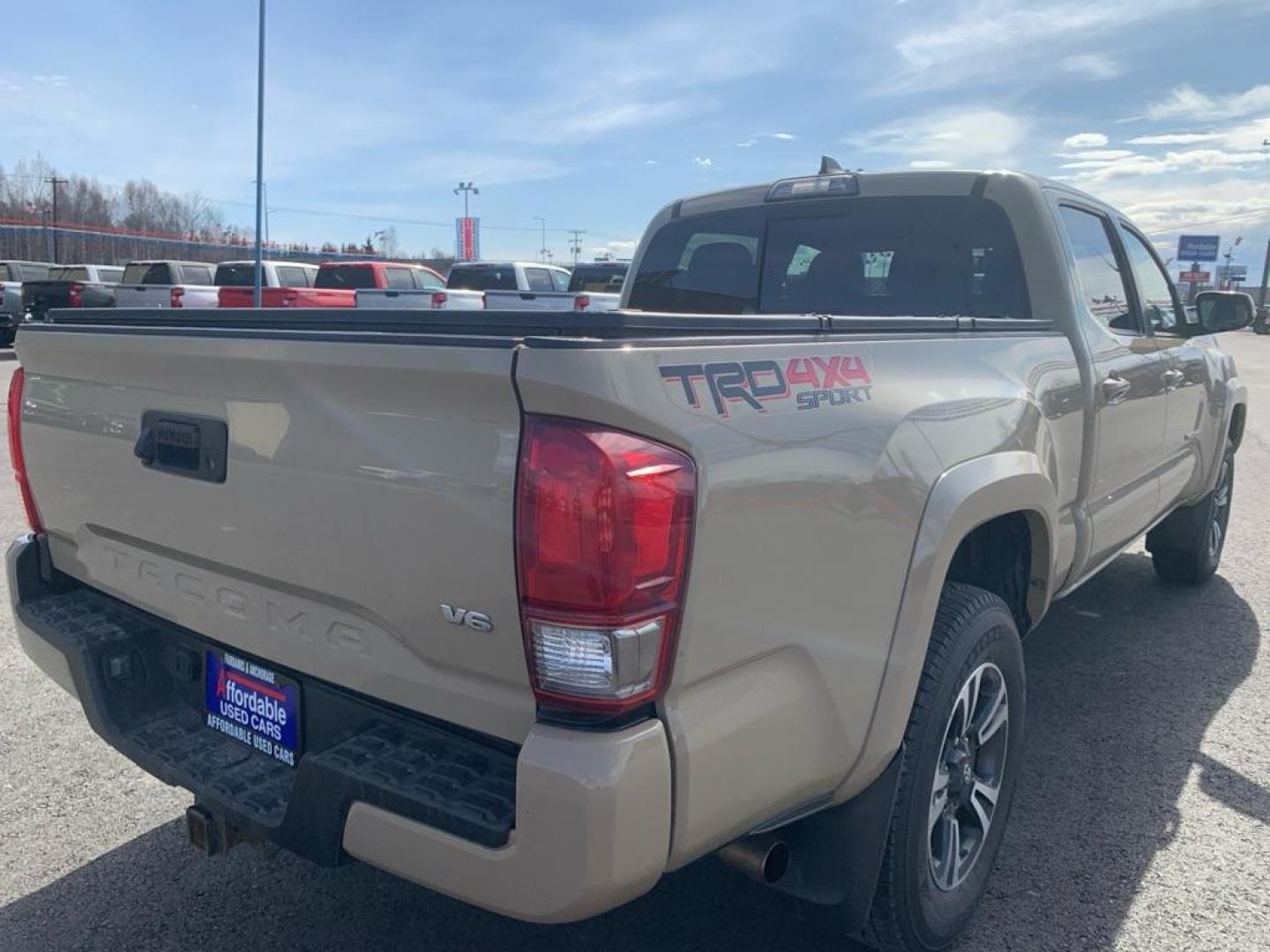 2017 TAN TOYOTA TACOMA DOUBLE CAB (3TMDZ5BN4HM) with an 3.5L engine, Automatic transmission, located at 2525 S. Cushman, Fairbanks, AK, 99701, (907) 452-5707, 64.824036, -147.712311 - Photo#3