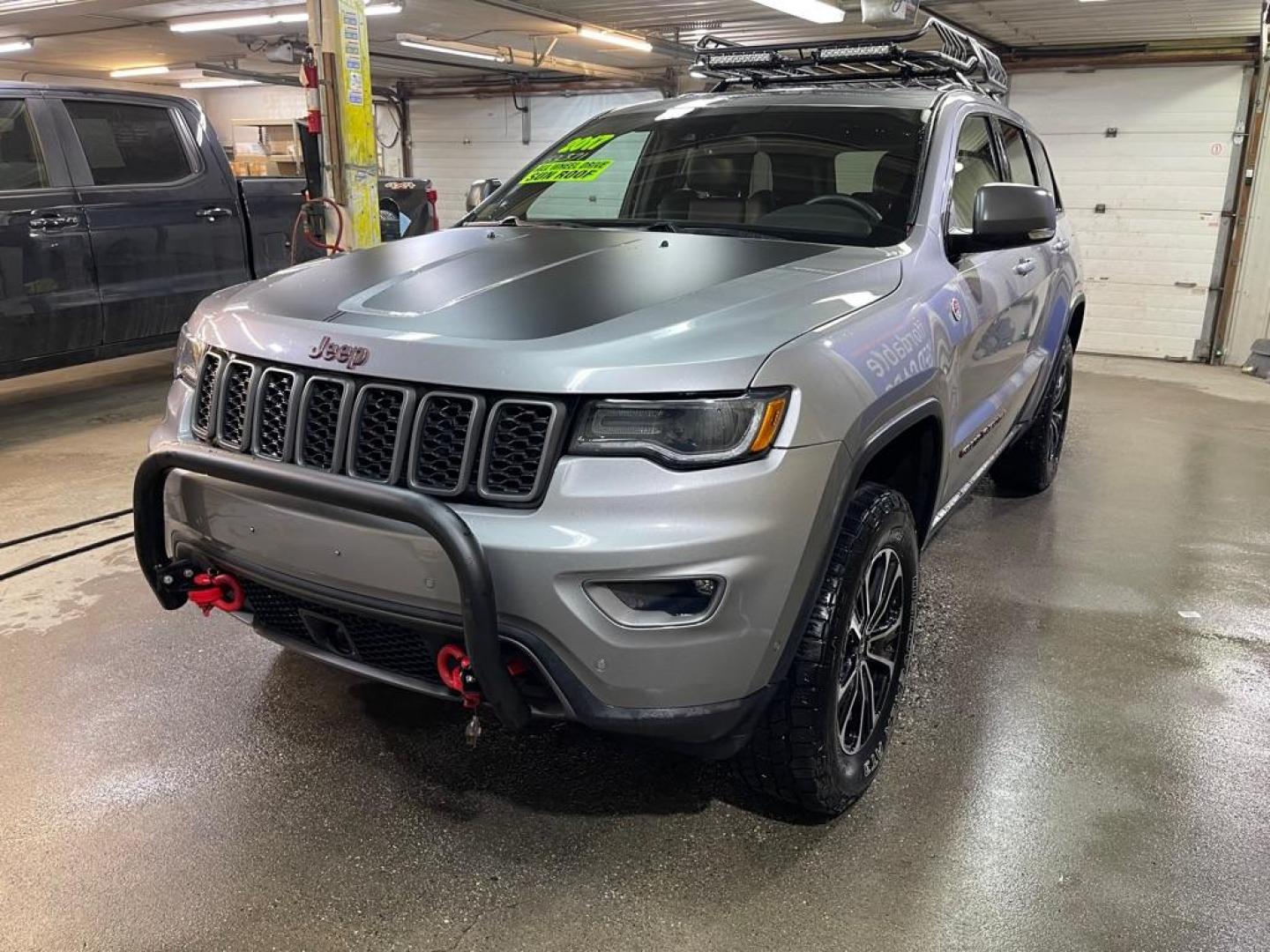 2017 SILVER JEEP GRAND CHEROKEE TRAILHAWK (1C4RJFLG0HC) with an 3.6L engine, Automatic transmission, located at 2525 S. Cushman, Fairbanks, AK, 99701, (907) 452-5707, 64.824036, -147.712311 - Photo#1