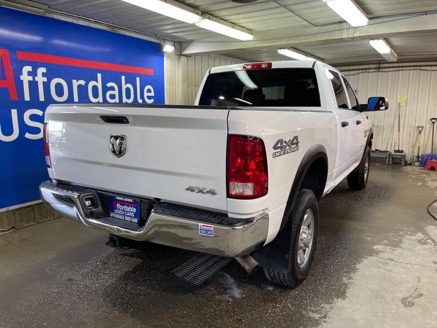 2018 WHITE RAM 2500 ST (3C6UR5CJXJG) with an 6.4L engine, Automatic transmission, located at 2525 S. Cushman, Fairbanks, AK, 99701, (907) 452-5707, 64.824036, -147.712311 - Photo#2