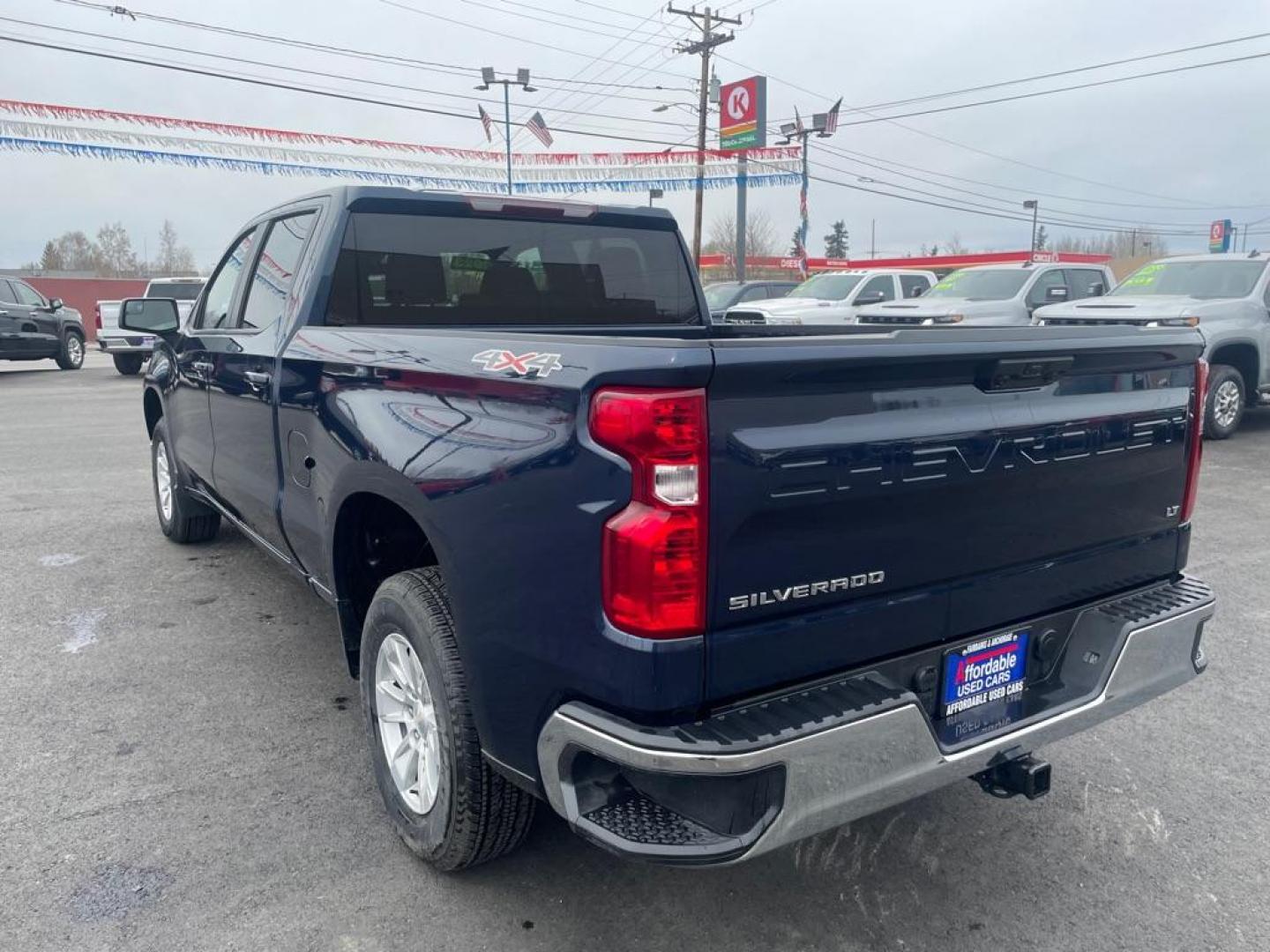 2023 BLUE CHEVROLET SILVERADO 1500 LT (3GCUDDED5PG) with an 5.3L engine, Automatic transmission, located at 2525 S. Cushman, Fairbanks, AK, 99701, (907) 452-5707, 64.824036, -147.712311 - Photo#2