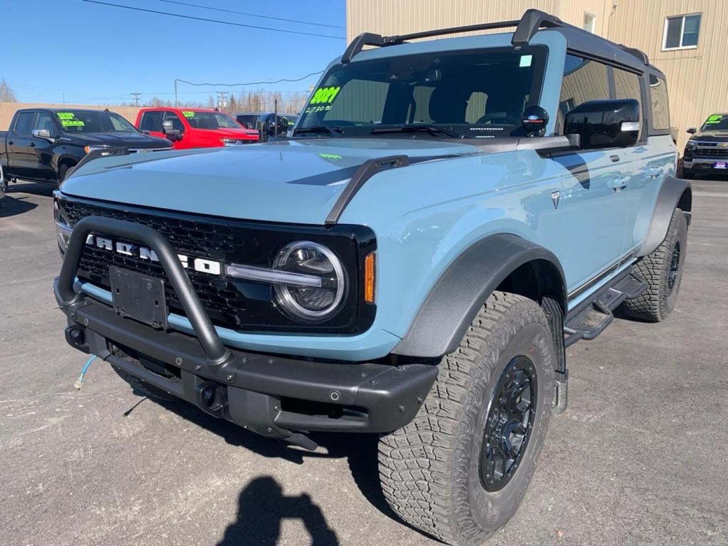 2021 BLUE FORD BRONCO FIRST EDITION (1FMEE5EP2ML) with an 2.7L engine, Automatic transmission, located at 2525 S. Cushman, Fairbanks, AK, 99701, (907) 452-5707, 64.824036, -147.712311 - Photo#1