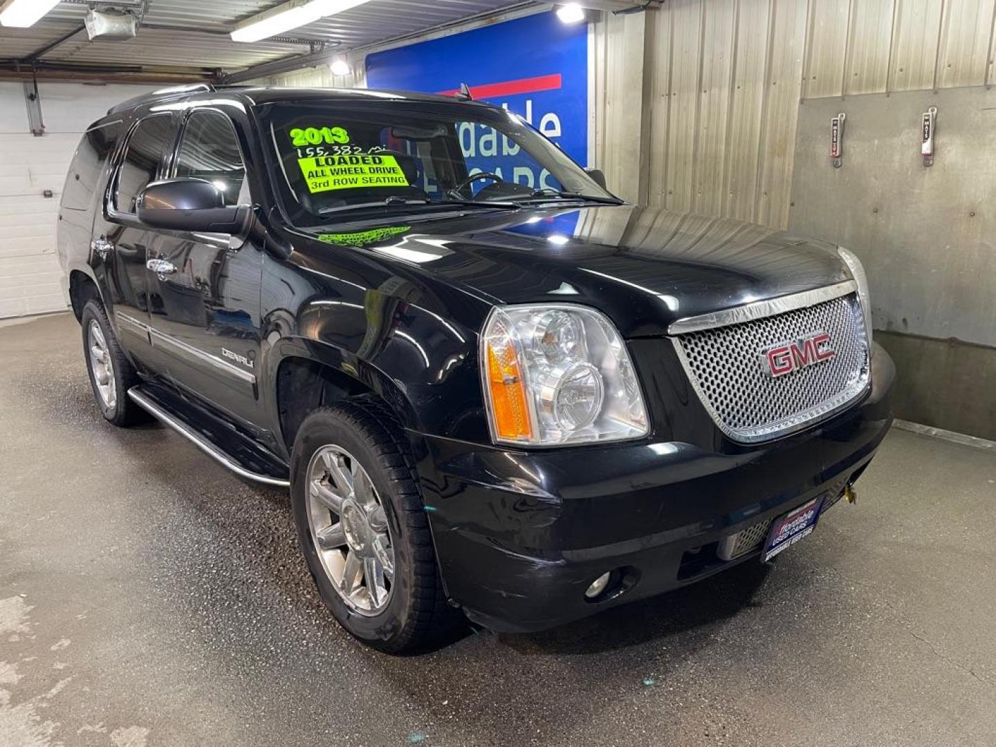 2013 BLACK GMC YUKON DENALI (1GKS2EEF6DR) with an 6.2L engine, Automatic transmission, located at 2525 S. Cushman, Fairbanks, AK, 99701, (907) 452-5707, 64.824036, -147.712311 - Photo#0