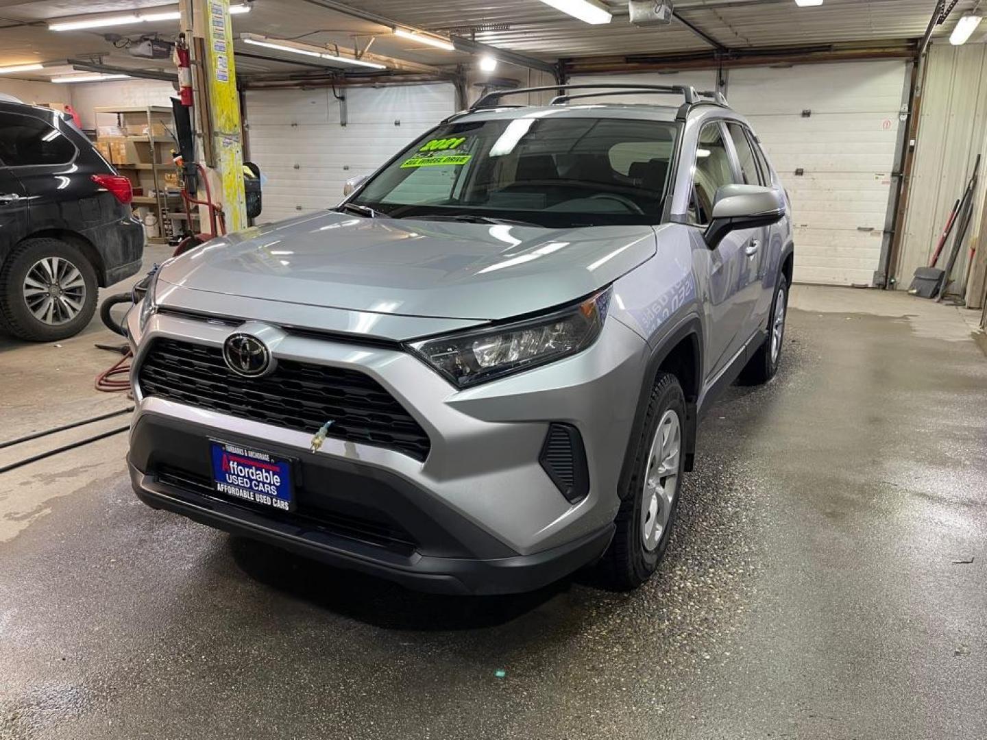 2021 SILVER TOYOTA RAV4 LE (2T3G1RFV6MC) with an 2.5L engine, Automatic transmission, located at 2525 S. Cushman, Fairbanks, AK, 99701, (907) 452-5707, 64.824036, -147.712311 - Photo#1