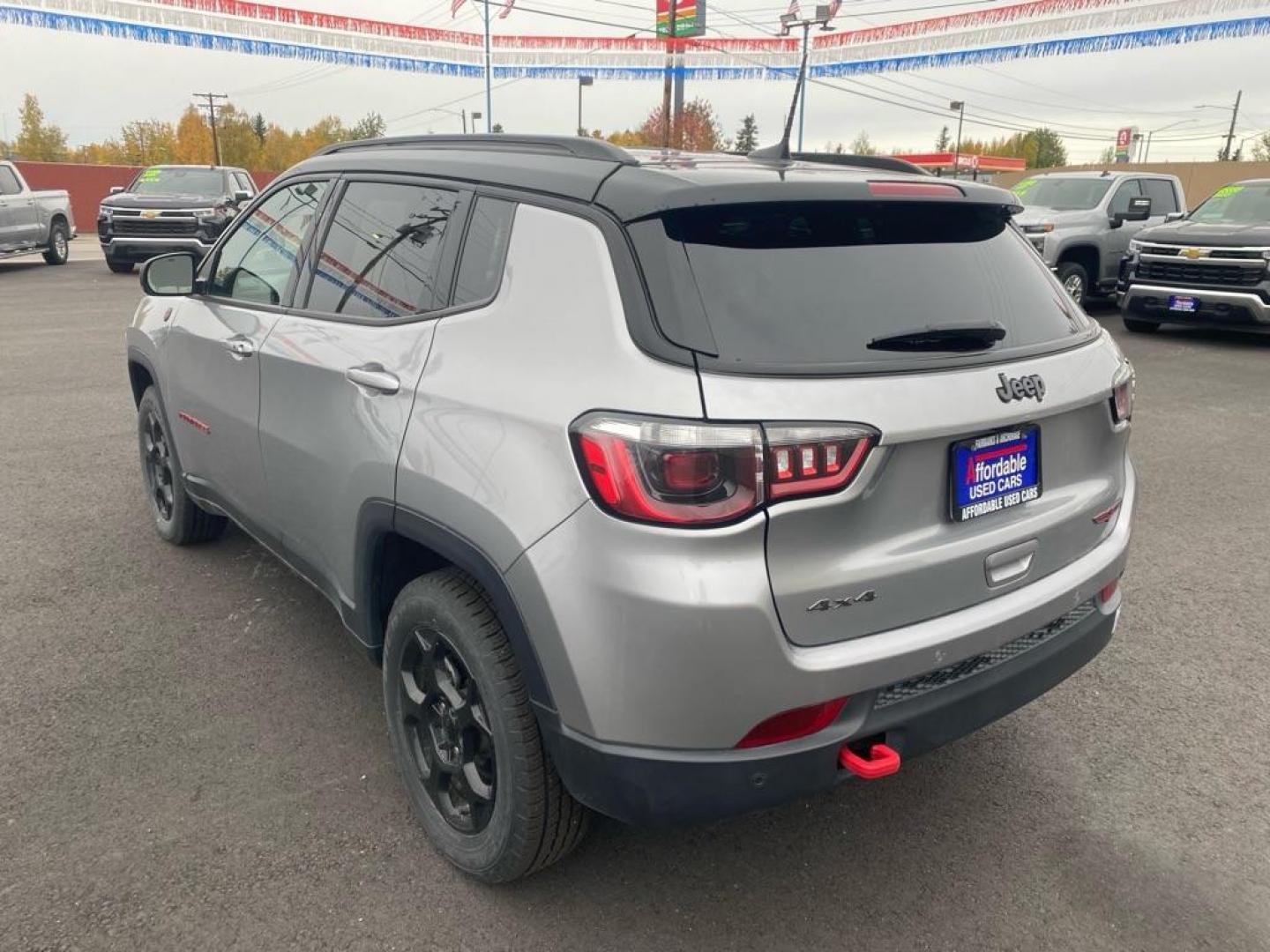 2023 SILVER JEEP COMPASS TRAILHAWK (3C4NJDDNXPT) with an 2.0L engine, Automatic transmission, located at 2525 S. Cushman, Fairbanks, AK, 99701, (907) 452-5707, 64.824036, -147.712311 - Photo#3