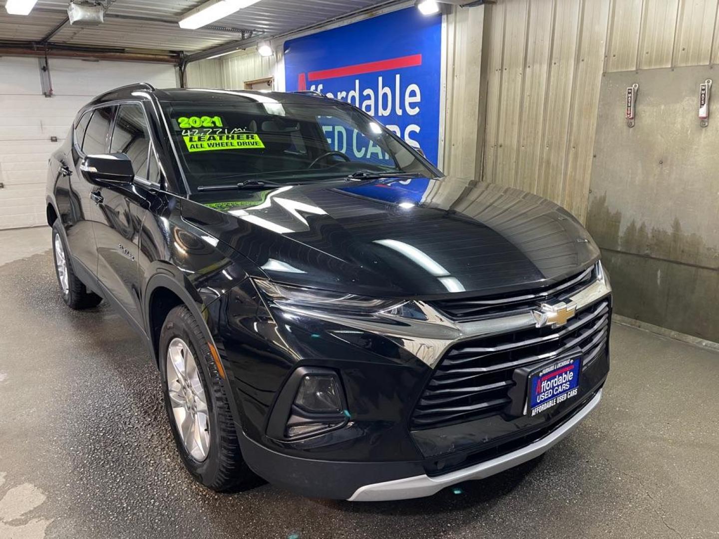 2021 BLACK CHEVROLET BLAZER 3LT (3GNKBJRS9MS) with an 3.6L engine, Automatic transmission, located at 2525 S. Cushman, Fairbanks, AK, 99701, (907) 452-5707, 64.824036, -147.712311 - Photo#0