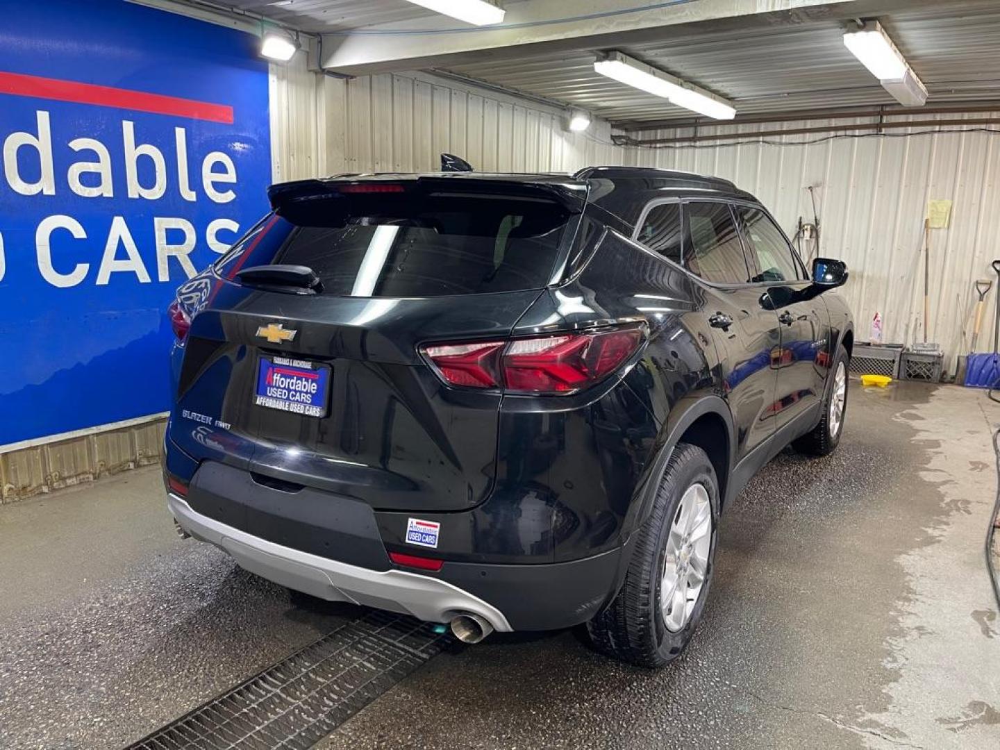 2021 BLACK CHEVROLET BLAZER 3LT (3GNKBJRS9MS) with an 3.6L engine, Automatic transmission, located at 2525 S. Cushman, Fairbanks, AK, 99701, (907) 452-5707, 64.824036, -147.712311 - Photo#2