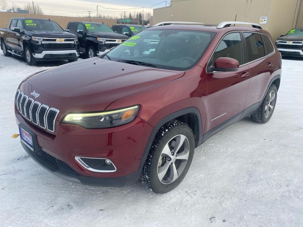 photo of 2021 JEEP CHEROKEE 4DR