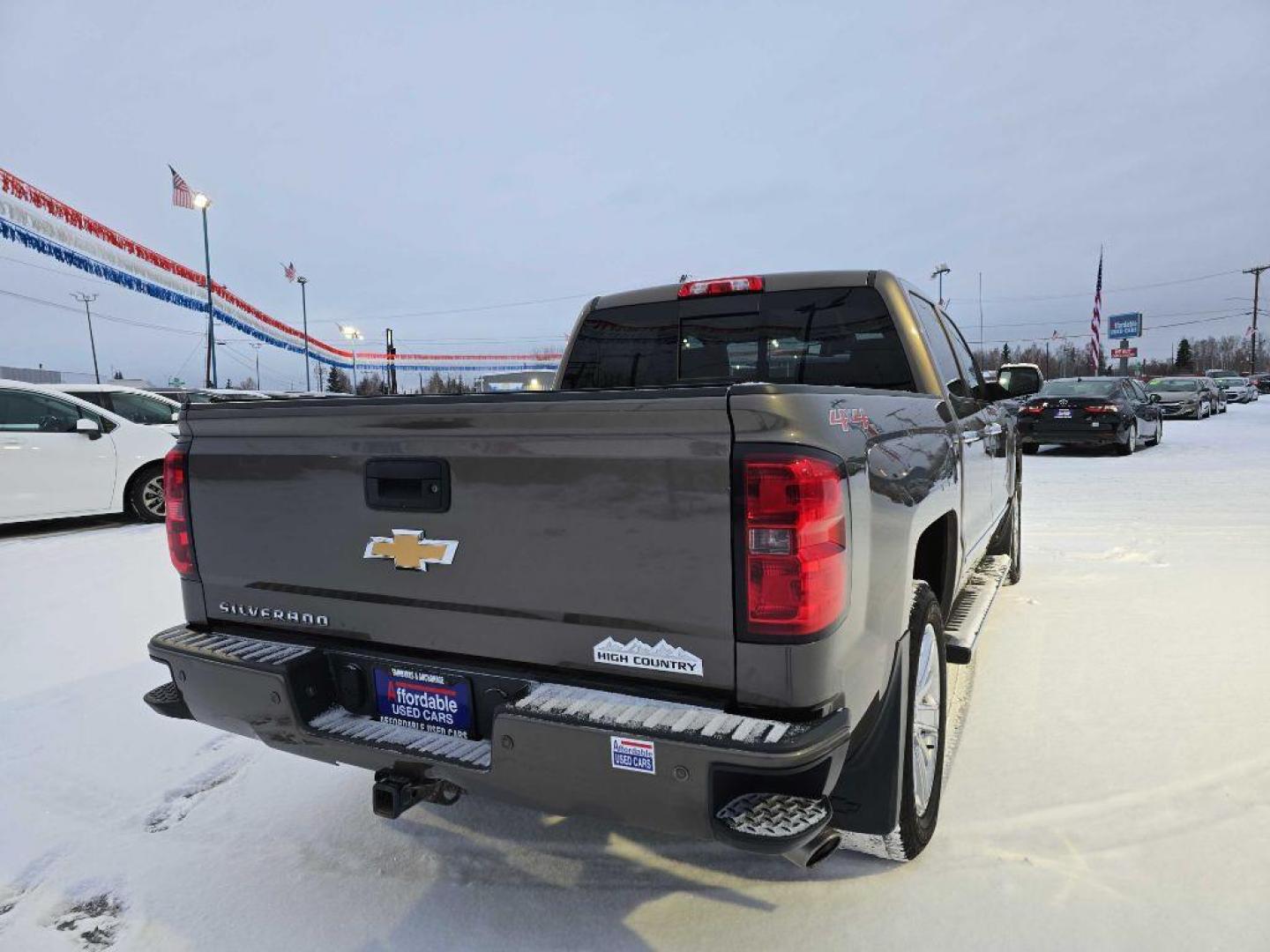 2014 TAN CHEVROLET SILVERADO 1500 HIGH COUNTRY (3GCUKTEC9EG) with an 5.3L engine, Automatic transmission, located at 2525 S. Cushman, Fairbanks, AK, 99701, (907) 452-5707, 64.824036, -147.712311 - Photo#2