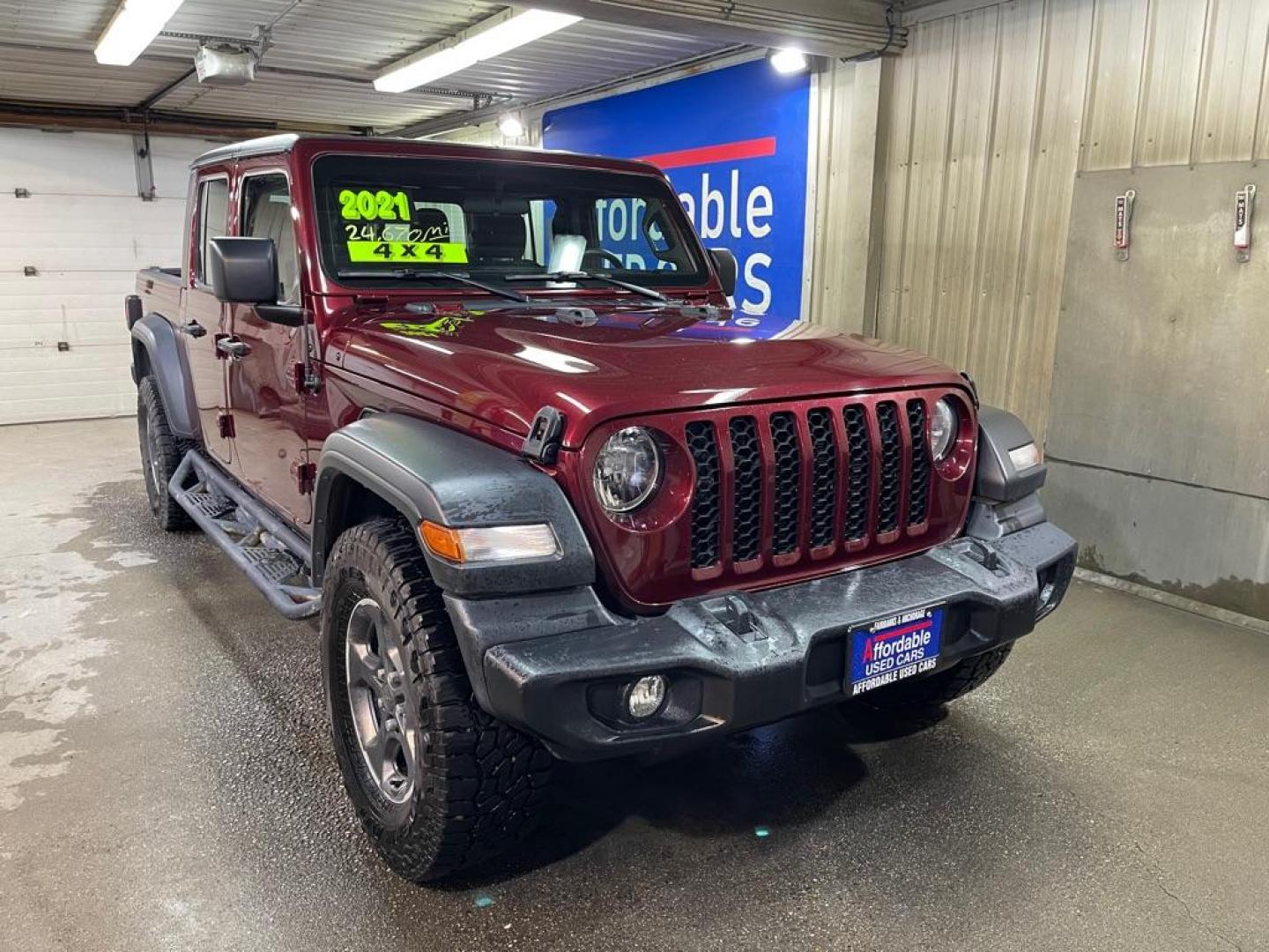 2021 MAROON JEEP GLADIATOR SPORT (1C6HJTAG5ML) with an 3.6L engine, Automatic transmission, located at 2525 S. Cushman, Fairbanks, AK, 99701, (907) 452-5707, 64.824036, -147.712311 - Photo#0