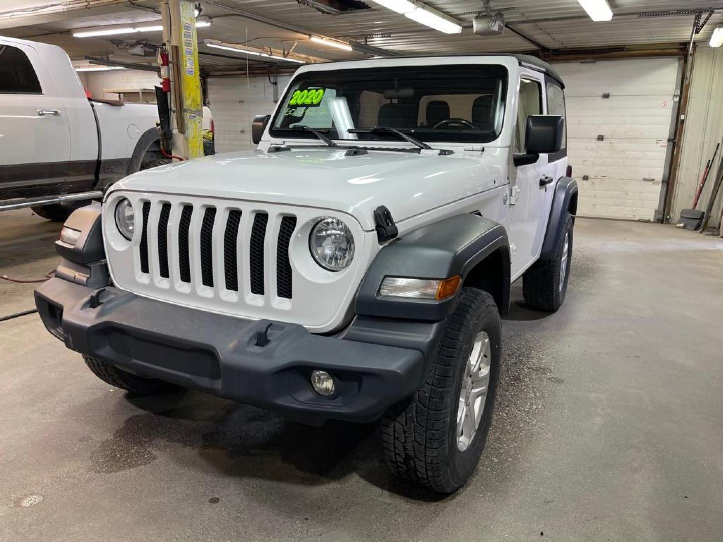 2020 WHITE JEEP WRANGLER SPORT (1C4GJXAG1LW) with an 3.6L engine, Automatic transmission, located at 2525 S. Cushman, Fairbanks, AK, 99701, (907) 452-5707, 64.824036, -147.712311 - Photo#1