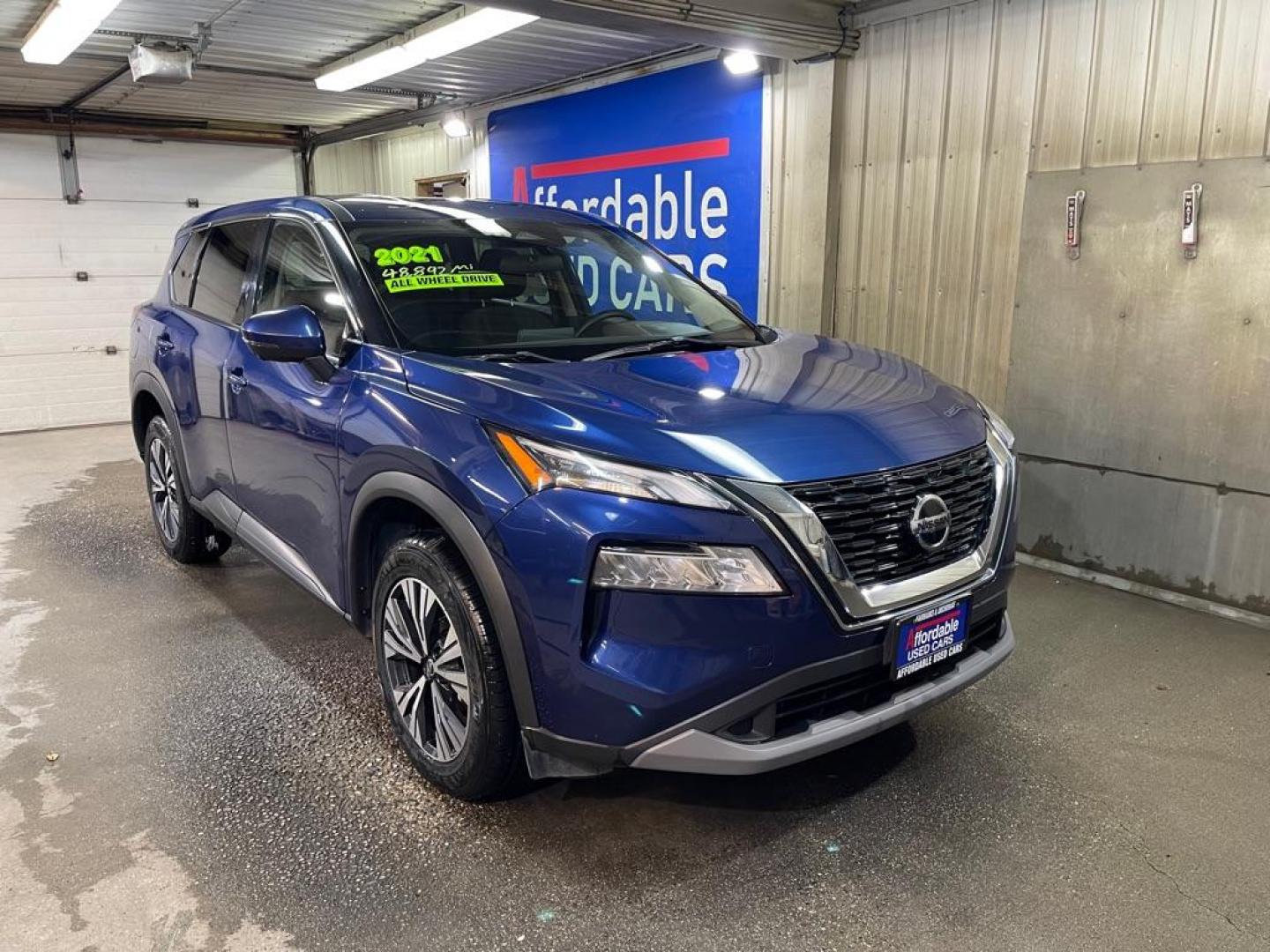 2021 BLUE NISSAN ROGUE SV (5N1AT3BB6MC) with an 2.5L engine, Continuously Variable transmission, located at 2525 S. Cushman, Fairbanks, AK, 99701, (907) 452-5707, 64.824036, -147.712311 - Photo#0