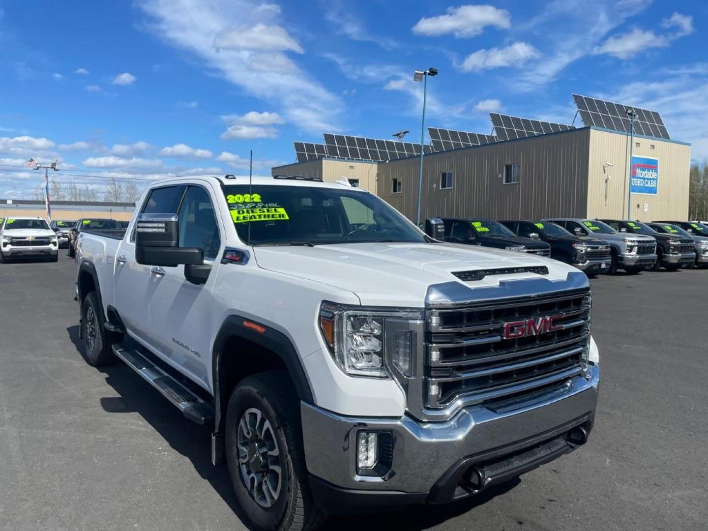 2022 WHITE GMC SIERRA 3500 SLT (1GT49UEY0NF) with an 6.6L engine, Automatic transmission, located at 2525 S. Cushman, Fairbanks, AK, 99701, (907) 452-5707, 64.824036, -147.712311 - Photo#0