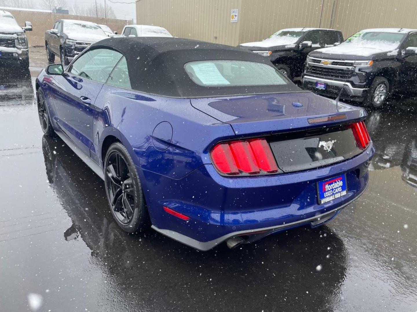 2016 BLUE FORD MUSTANG (1FATP8UH1G5) with an 2.3L engine, Automatic transmission, located at 2525 S. Cushman, Fairbanks, AK, 99701, (907) 452-5707, 64.824036, -147.712311 - Photo#2