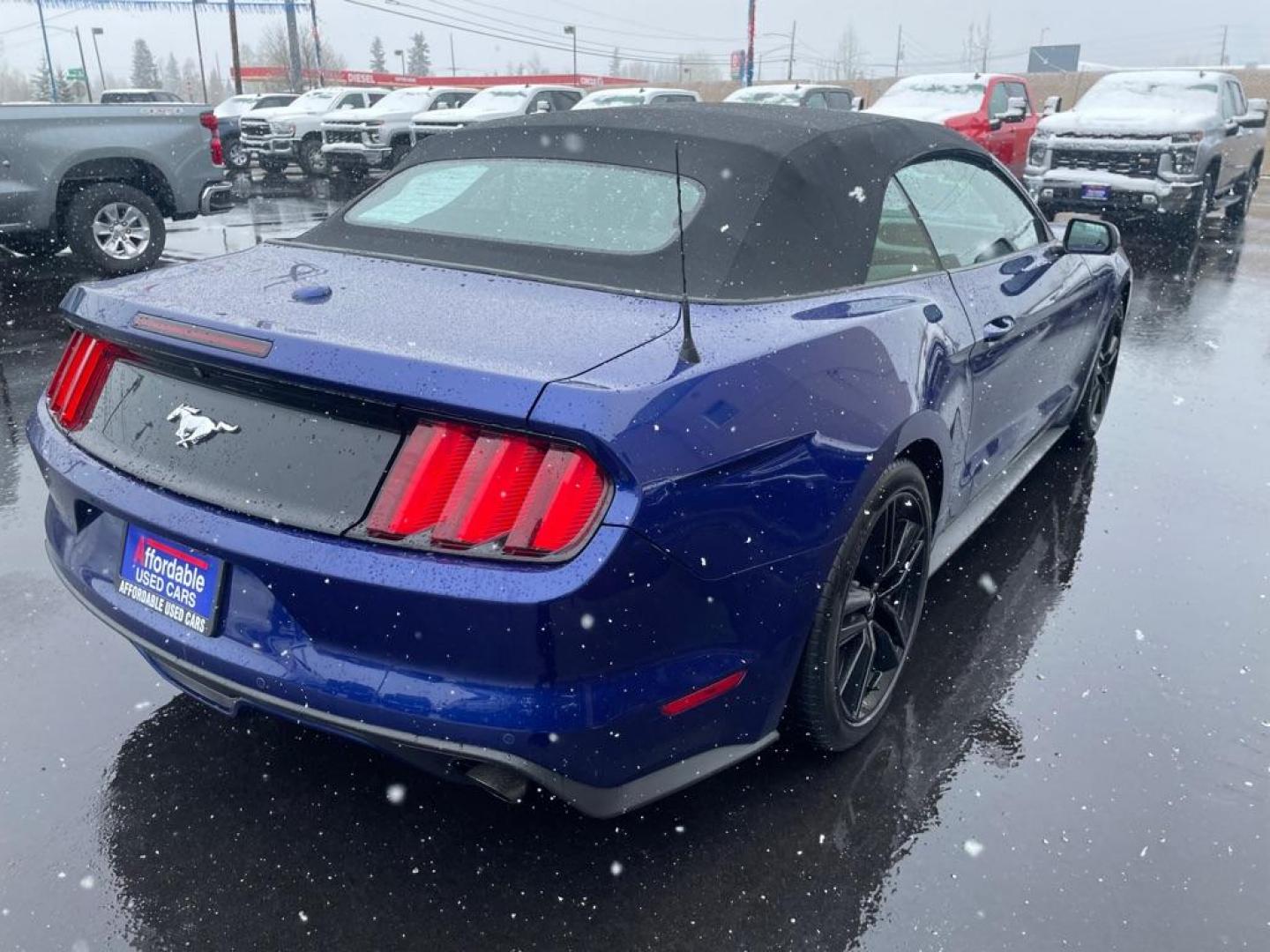 2016 BLUE FORD MUSTANG (1FATP8UH1G5) with an 2.3L engine, Automatic transmission, located at 2525 S. Cushman, Fairbanks, AK, 99701, (907) 452-5707, 64.824036, -147.712311 - Photo#3