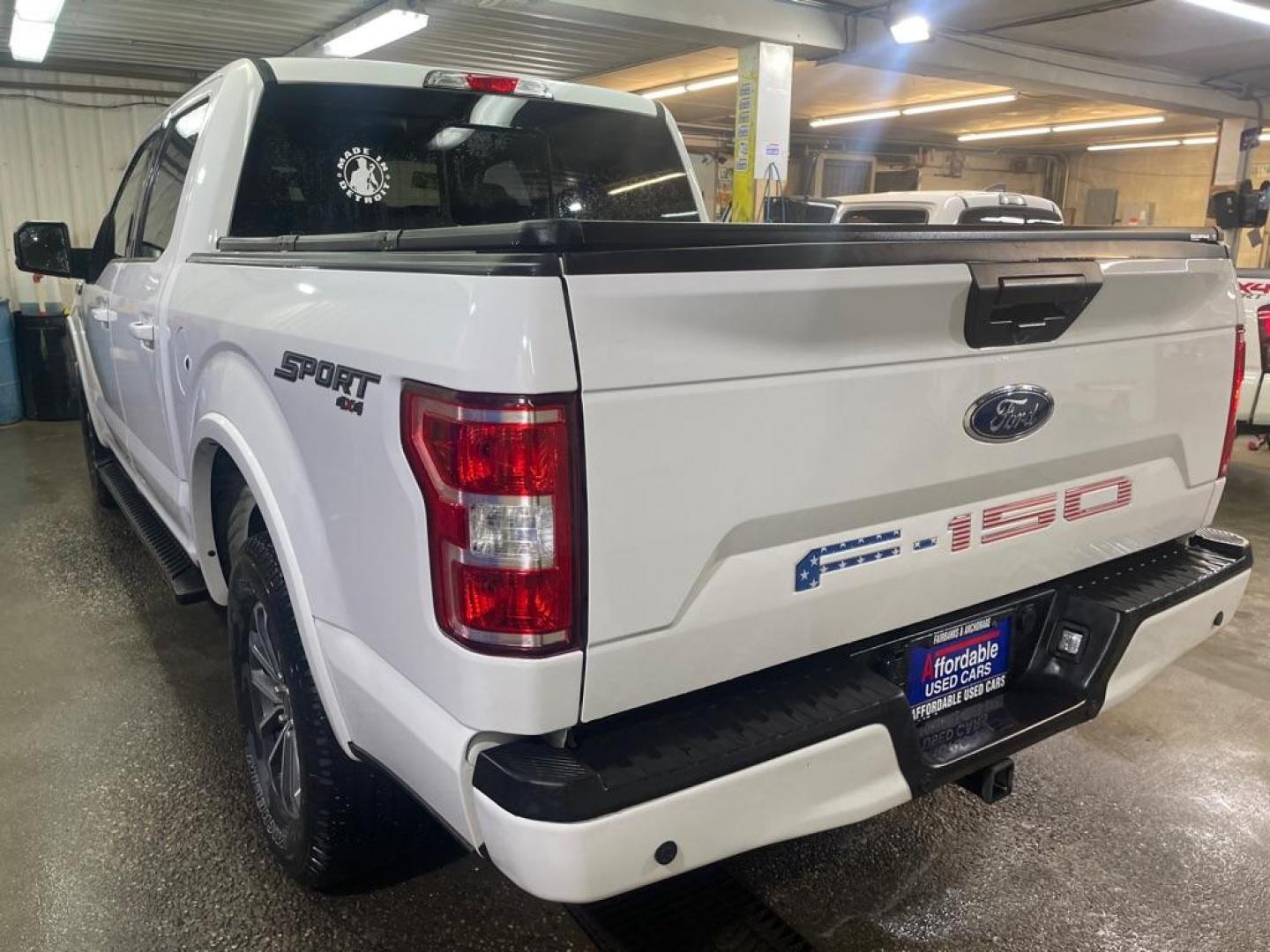 2020 WHITE FORD F150 SUPERCREW (1FTEW1E5XLF) with an 5.0L engine, Automatic transmission, located at 2525 S. Cushman, Fairbanks, AK, 99701, (907) 452-5707, 64.824036, -147.712311 - Photo#2