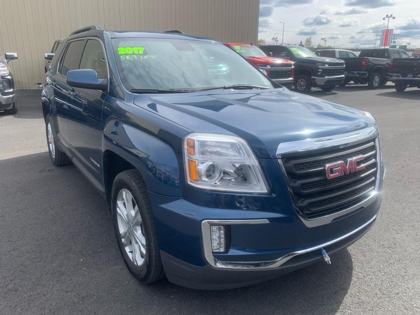 2017 BLUE GMC TERRAIN SLE (2GKALNEK6H6) with an 2.4L engine, Automatic transmission, located at 2525 S. Cushman, Fairbanks, AK, 99701, (907) 452-5707, 64.824036, -147.712311 - Photo#0