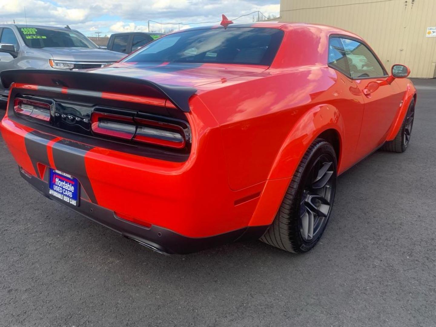 2019 GO MAN DODGE CHALLENGER R/T SCAT PACK (2C3CDZFJ5KH) with an 6.4L engine, Automatic transmission, located at 2525 S. Cushman, Fairbanks, AK, 99701, (907) 452-5707, 64.824036, -147.712311 - Photo#3