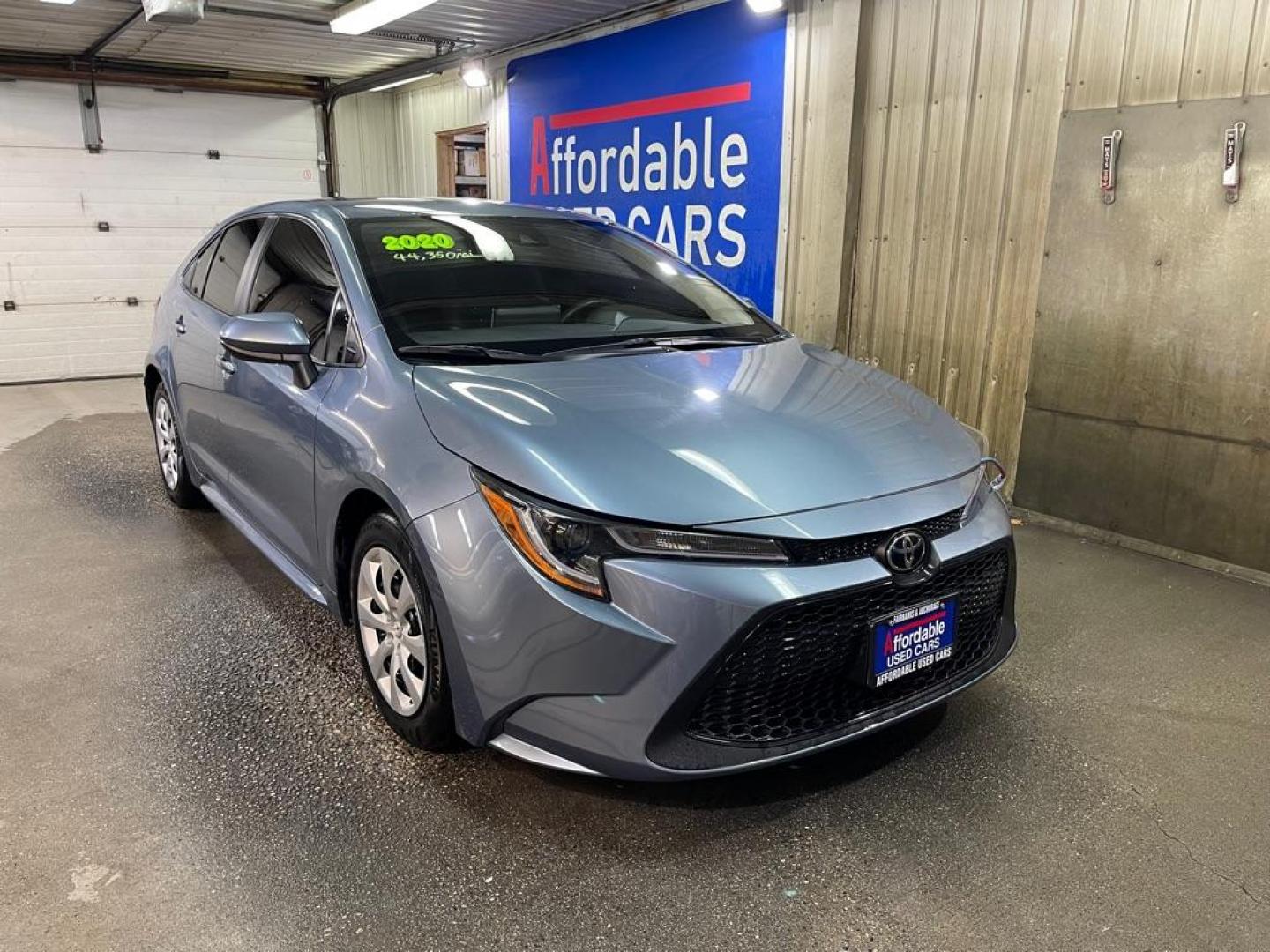 2020 GRAY TOYOTA COROLLA LE (5YFEPRAE4LP) with an 1.8L engine, Continuously Variable transmission, located at 2525 S. Cushman, Fairbanks, AK, 99701, (907) 452-5707, 64.824036, -147.712311 - Photo#0