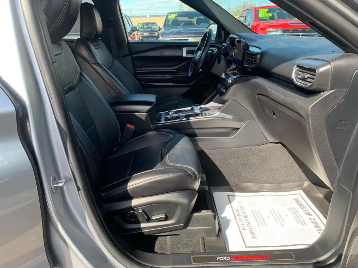 2020 SILVER FORD EXPLORER ST (1FM5K8GC0LG) with an 3.0L engine, Automatic transmission, located at 2525 S. Cushman, Fairbanks, AK, 99701, (907) 452-5707, 64.824036, -147.712311 - Photo#4