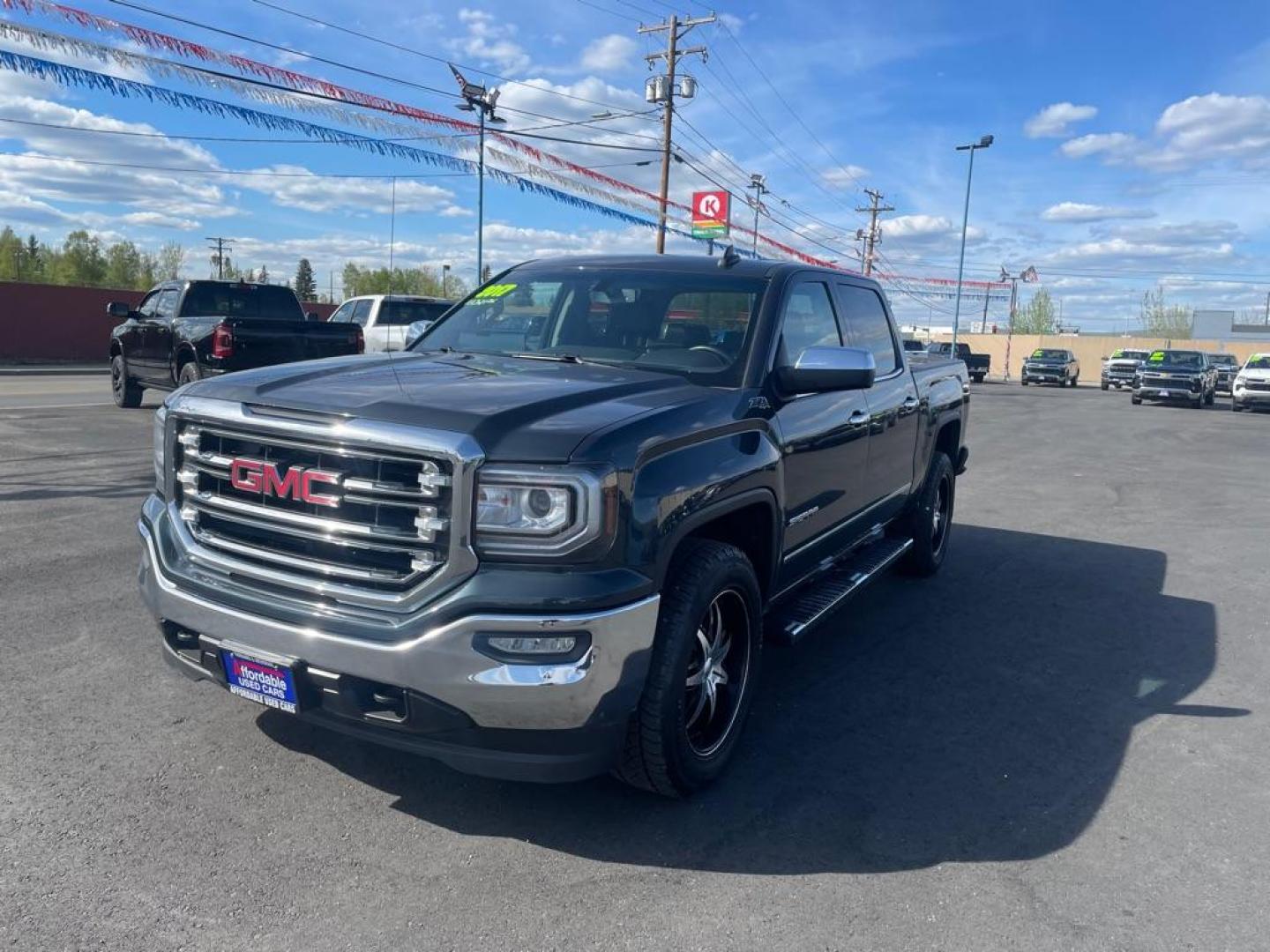 2017 GREY GMC SIERRA 1500 SLT (3GTU2NEC1HG) with an 5.3L engine, Automatic transmission, located at 2525 S. Cushman, Fairbanks, AK, 99701, (907) 452-5707, 64.824036, -147.712311 - Photo#1