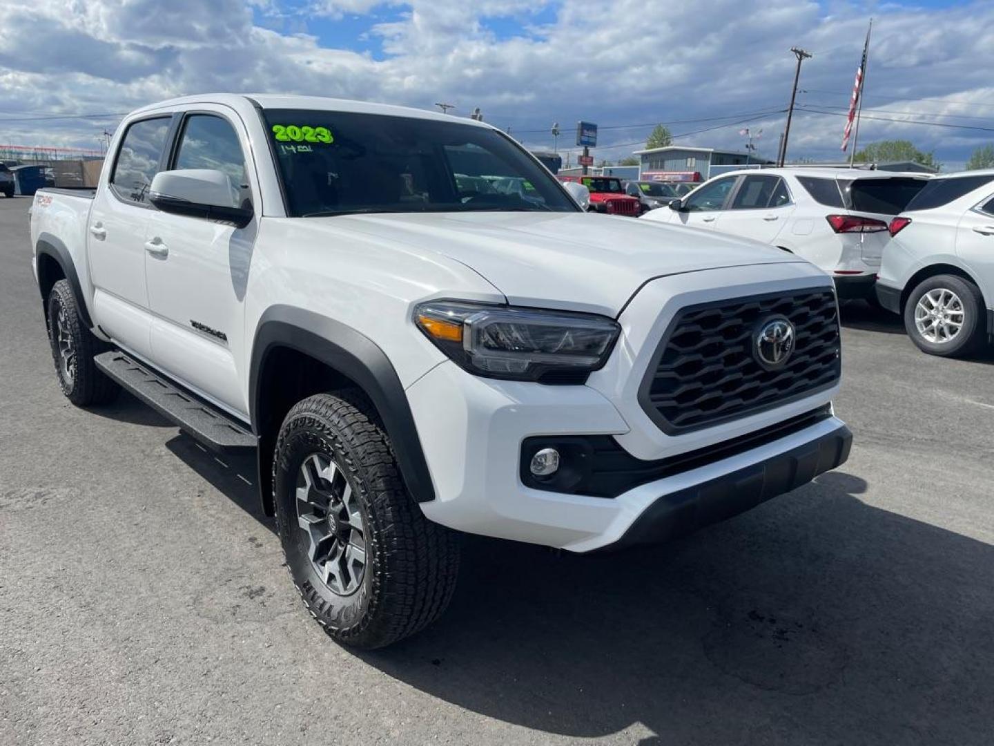 2023 WHITE TOYOTA TACOMA DOUBLE CAB (3TMCZ5AN1PM) with an 3.5L engine, Automatic transmission, located at 2525 S. Cushman, Fairbanks, AK, 99701, (907) 452-5707, 64.824036, -147.712311 - Photo#0