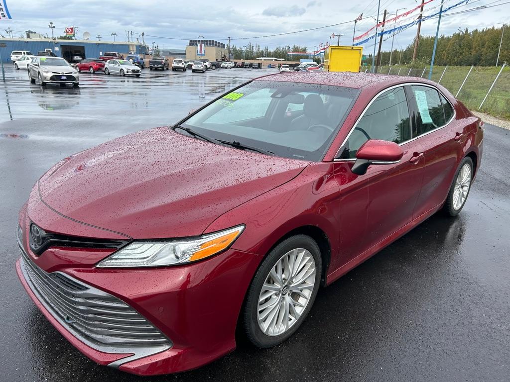 photo of 2018 TOYOTA CAMRY 4DR