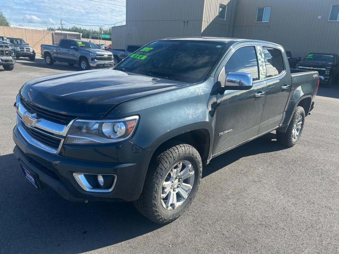 2017 GRAY CHEVROLET COLORADO LT (1GCGTCEN3H1) with an 3.6L engine, Automatic transmission, located at 2525 S. Cushman, Fairbanks, AK, 99701, (907) 452-5707, 64.824036, -147.712311- Photo#0