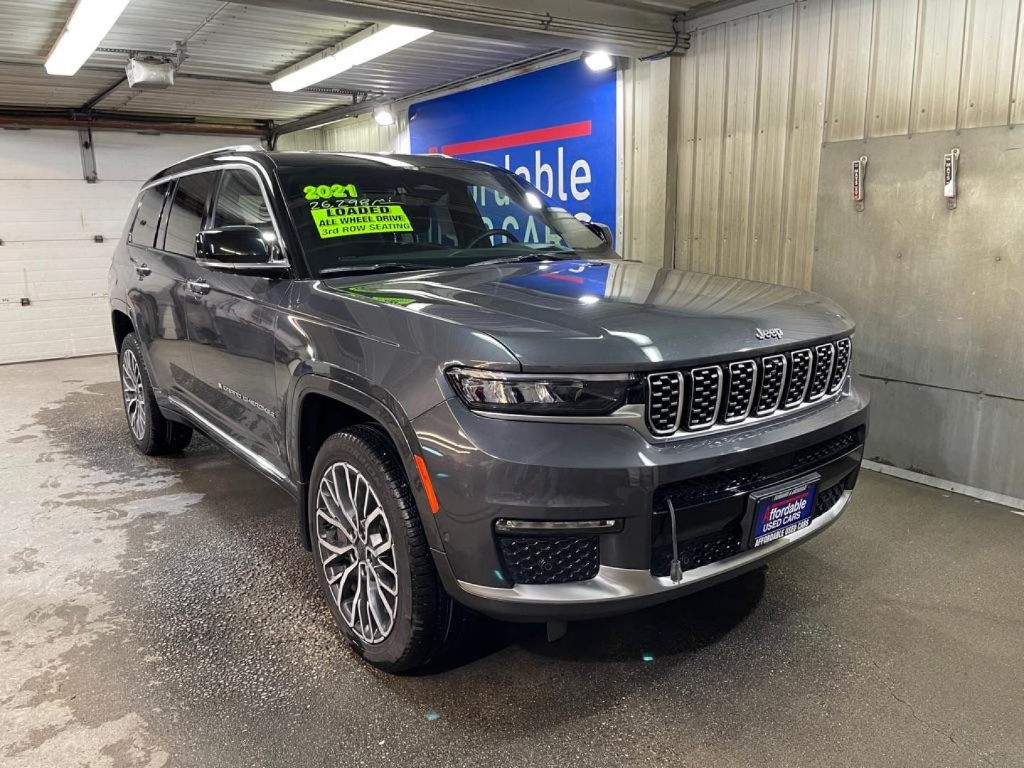 2021 GRAY JEEP GRAND CHEROKEE L SUMMIT (1C4RJKET5M8) with an 5.7L engine, Automatic transmission, located at 2525 S. Cushman, Fairbanks, AK, 99701, (907) 452-5707, 64.824036, -147.712311 - Photo#0