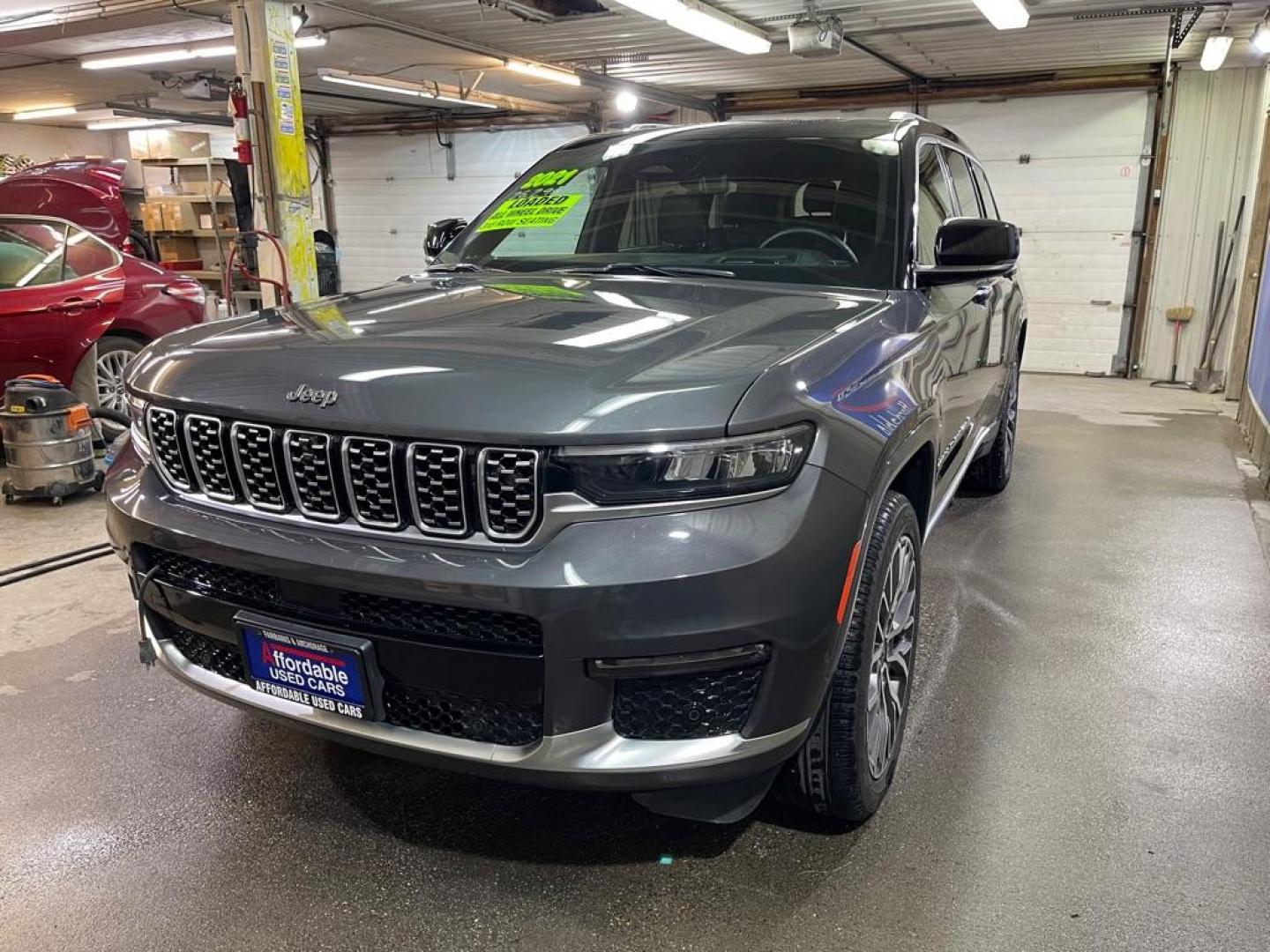 2021 GRAY JEEP GRAND CHEROKEE L SUMMIT (1C4RJKET5M8) with an 5.7L engine, Automatic transmission, located at 2525 S. Cushman, Fairbanks, AK, 99701, (907) 452-5707, 64.824036, -147.712311 - Photo#1